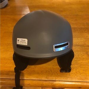 Smith helmet for ski , snowboard, brand new !!